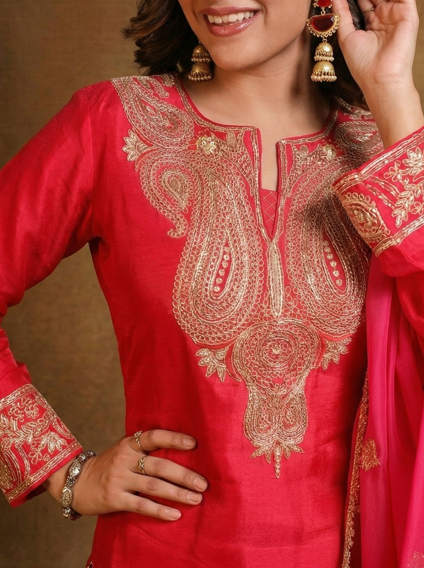 Carrie embroidered suit set