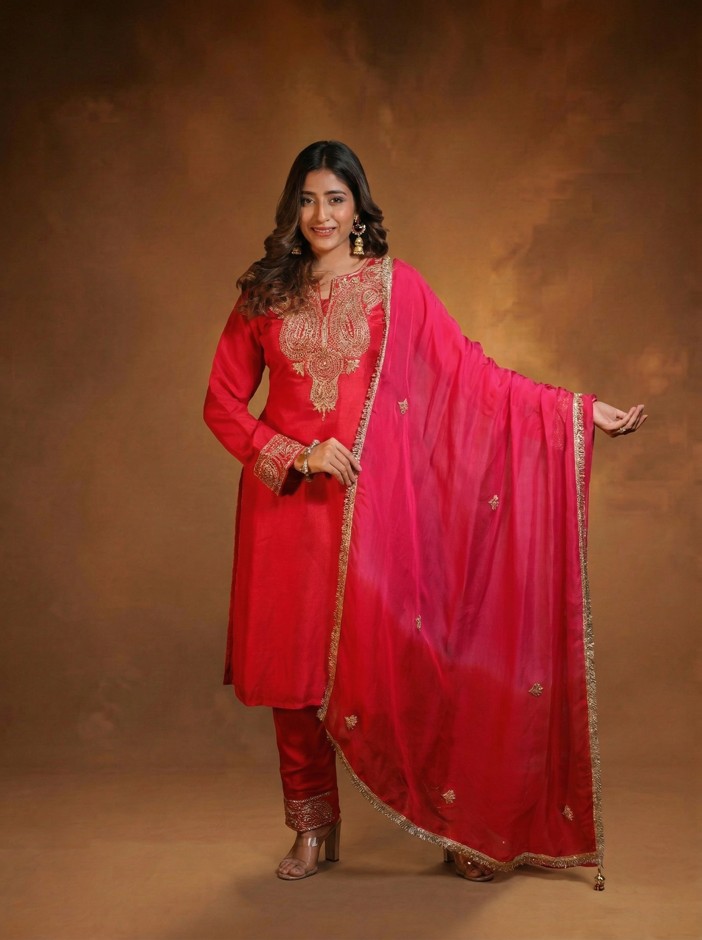 Carrie embroidered suit set