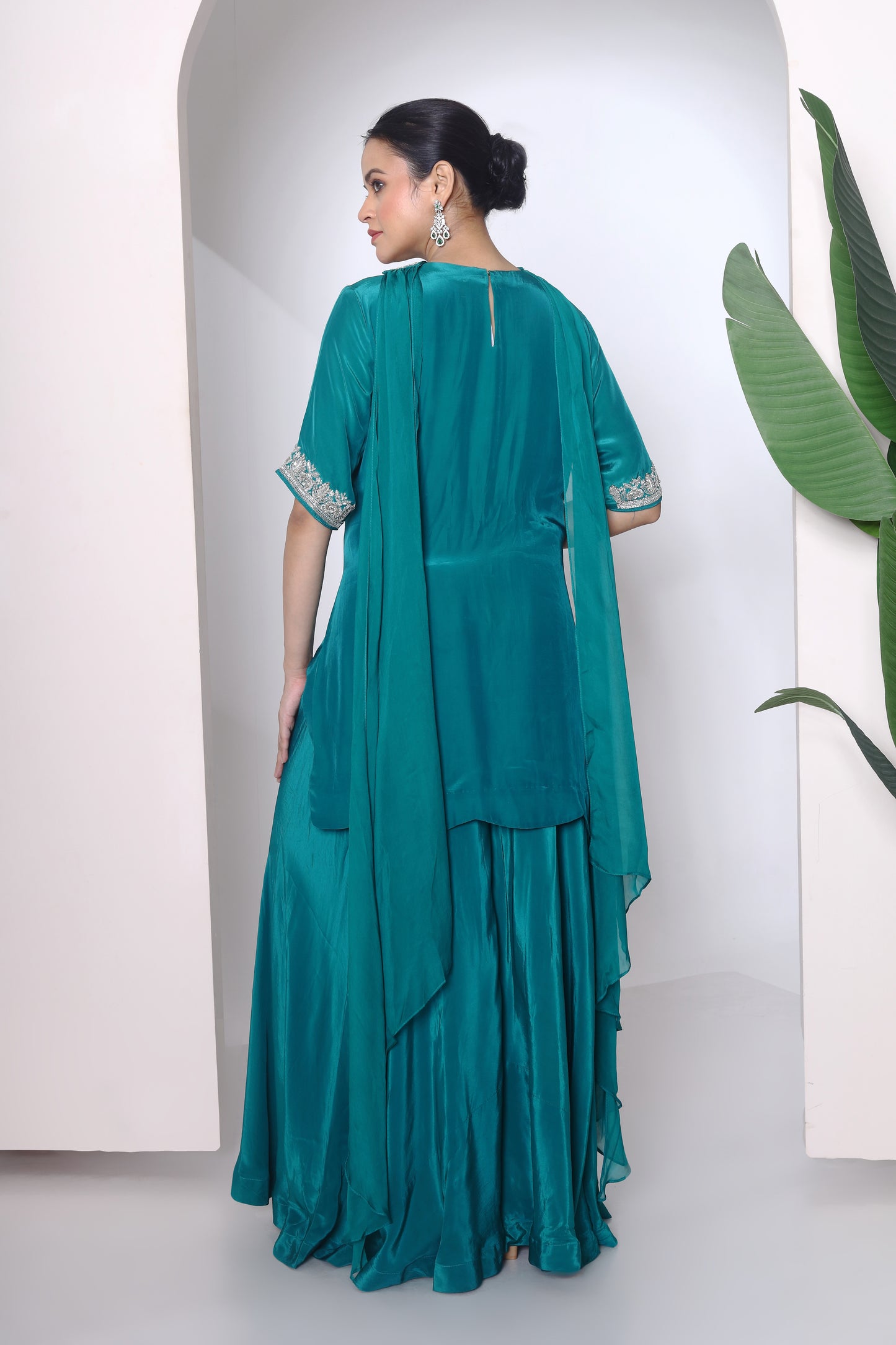 Green short kurta, plazzo and choker dupatta set