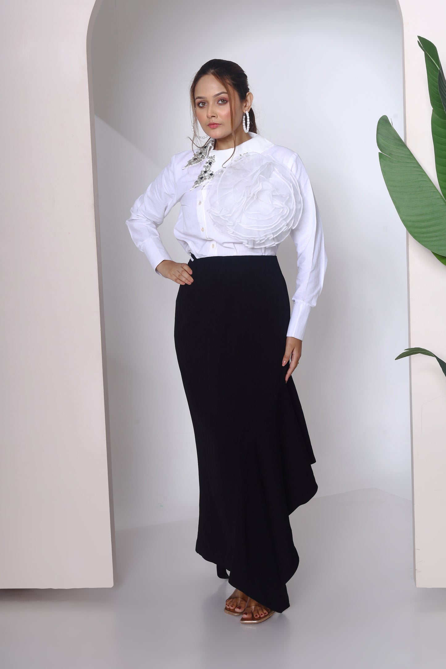 Organza flower side collar shirt with skirt