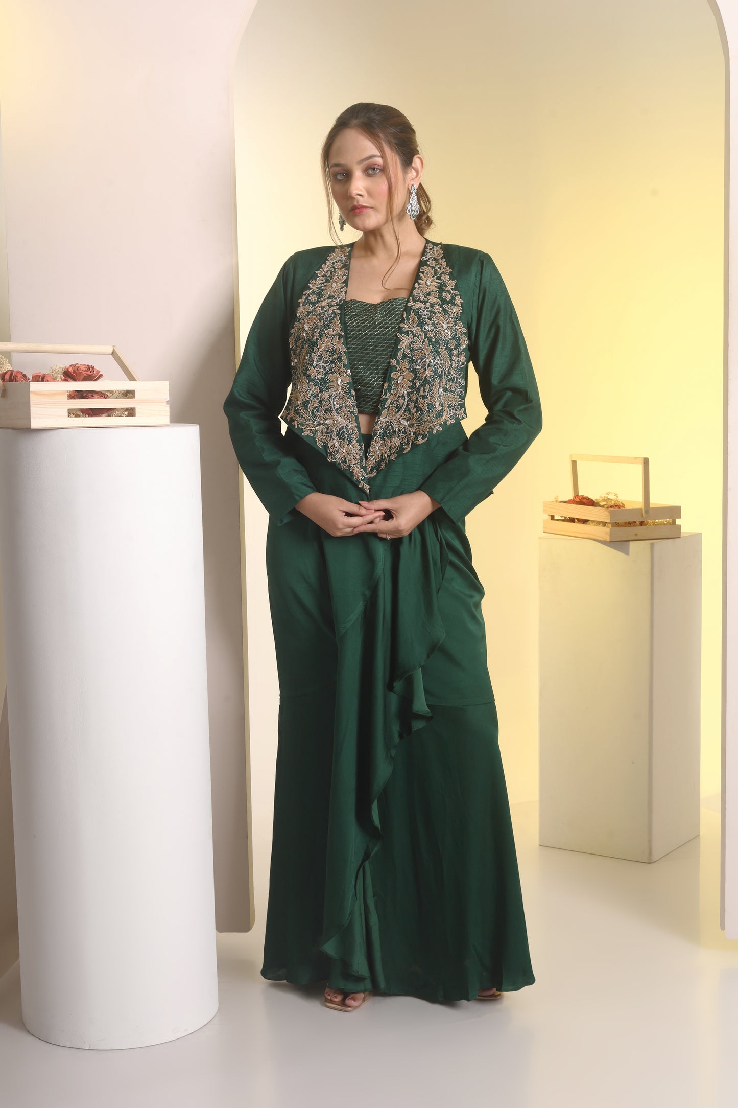 Long embroidery collar blazer, bustier and drape skirt